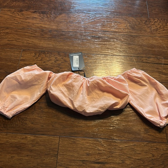 Pretty Little Thing Women Pink Off Shoulder Balloon Sleeve Cropped Top Size 4NWT - Picture 8 of 8